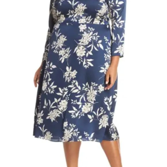 Vince Camuto Silk Dress - Picture 9 of 15